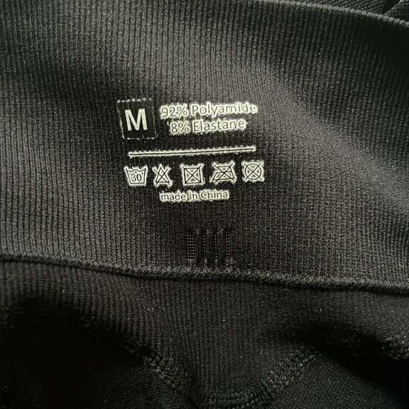 Scrunch butt leggings - Picture 3 of 3